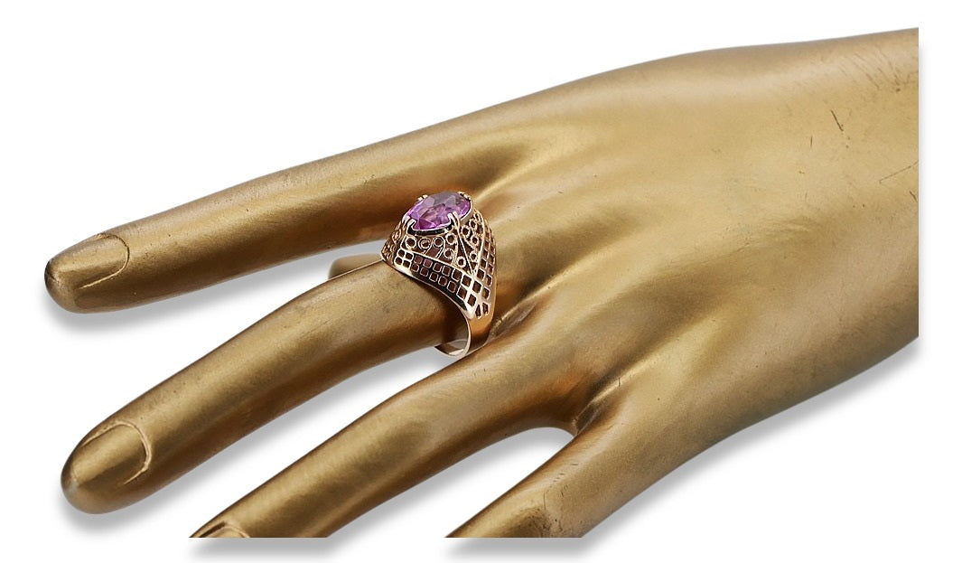Vintage Amethyst Ring in 14K Rose Gold (vrc030r-am) — worn on the hand, showing profile