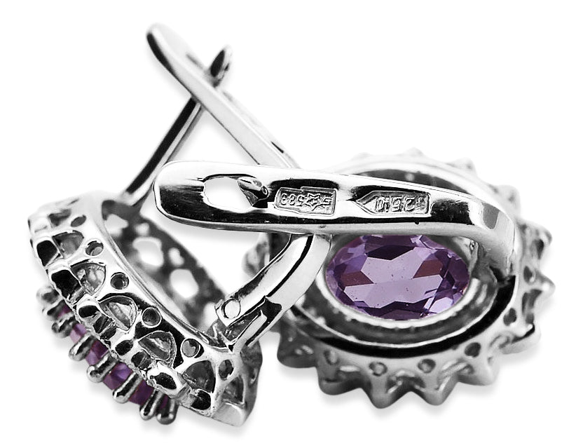Vintage Amethyst Earrings in 14K White Gold (vec125w-am) — worn on the hand, showing profile