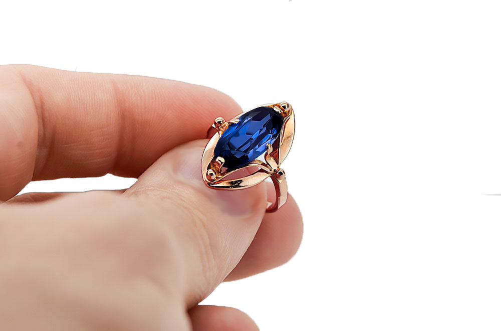 Vintage Sapphire Ring in 14K Rose Gold (vrc047r-sp) — side view showing the setting