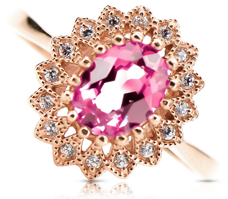 Vintage Amethyst Ring in 14K Rose Gold (crc012r-am) — close-up of the stone and setting