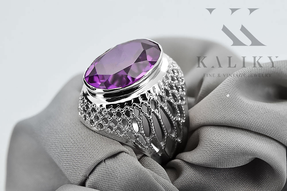 Vintage Amethyst Amethist Ring in Sterling Silver (vrc089s-am) — close-up of the hallmark on the inner band