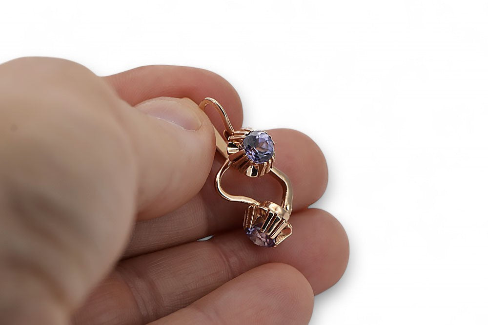 Vintage Alexandrite Earrings in 14K Rose Gold (vec027r-ax) — side view showing the setting