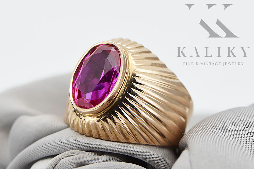 Vintage Amethyst Craft Ring in 14K Rose Gold (vrc127r-am) — close-up of the hallmark on the inner band