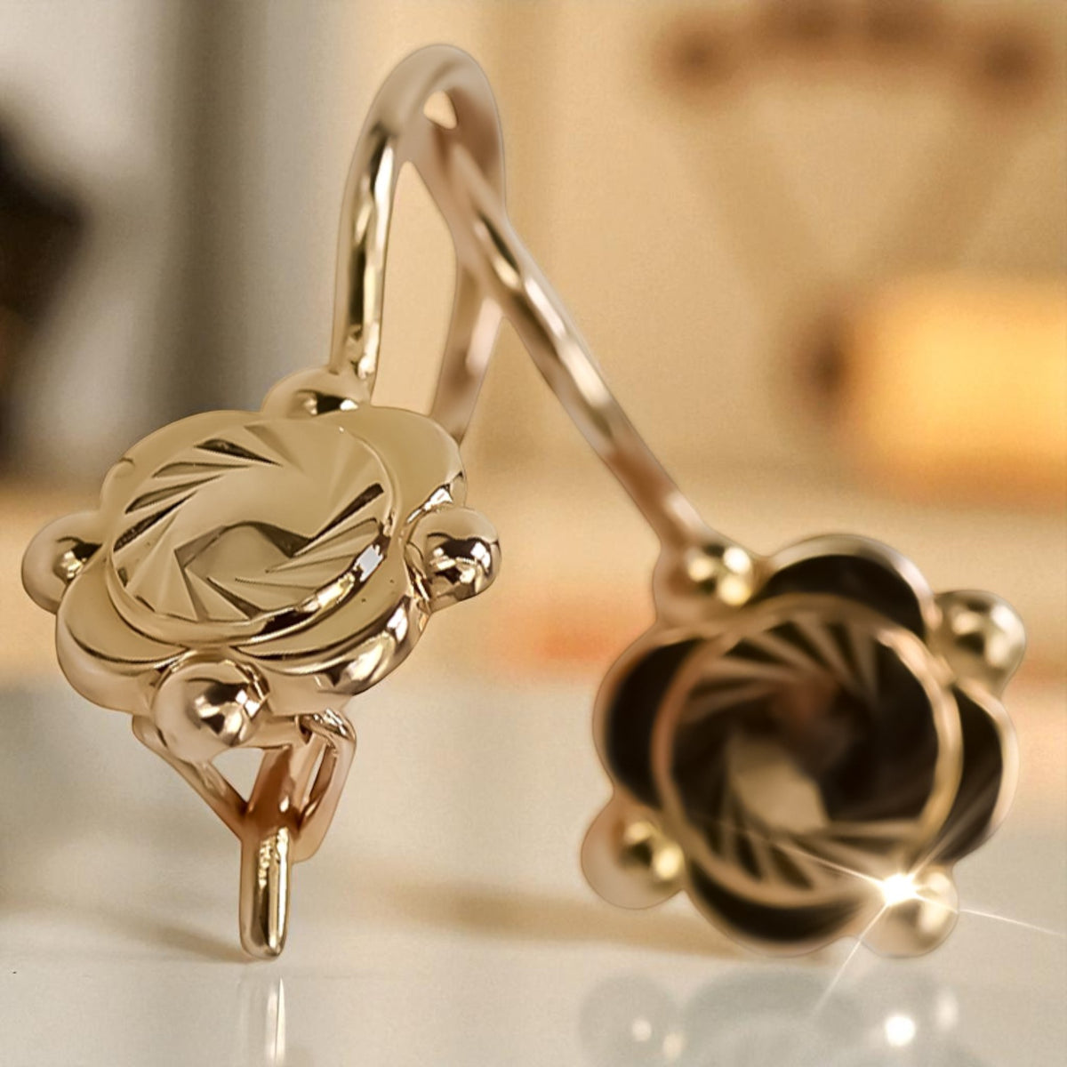Vintage Leaf Earrings in 14K Rose Gold (ven082)