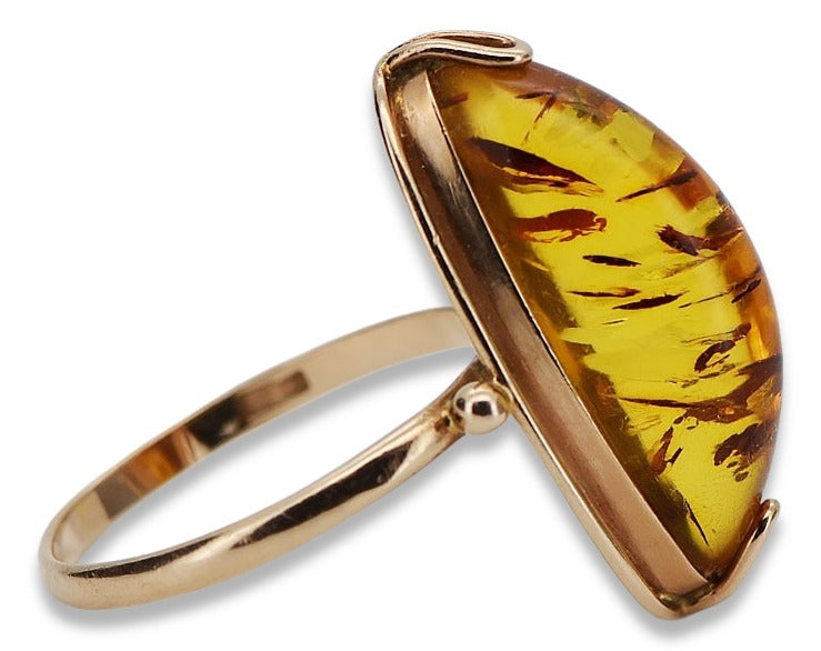 Vintage Amber Ring in 14K Rose Gold (vrab018) — close-up of the stone and setting