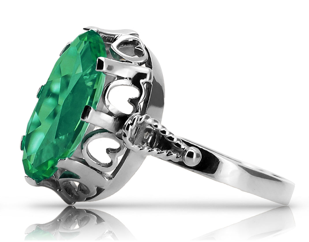 Vintage Emerald Ring in Sterling Silver (vrc134s-em) — side view showing the setting