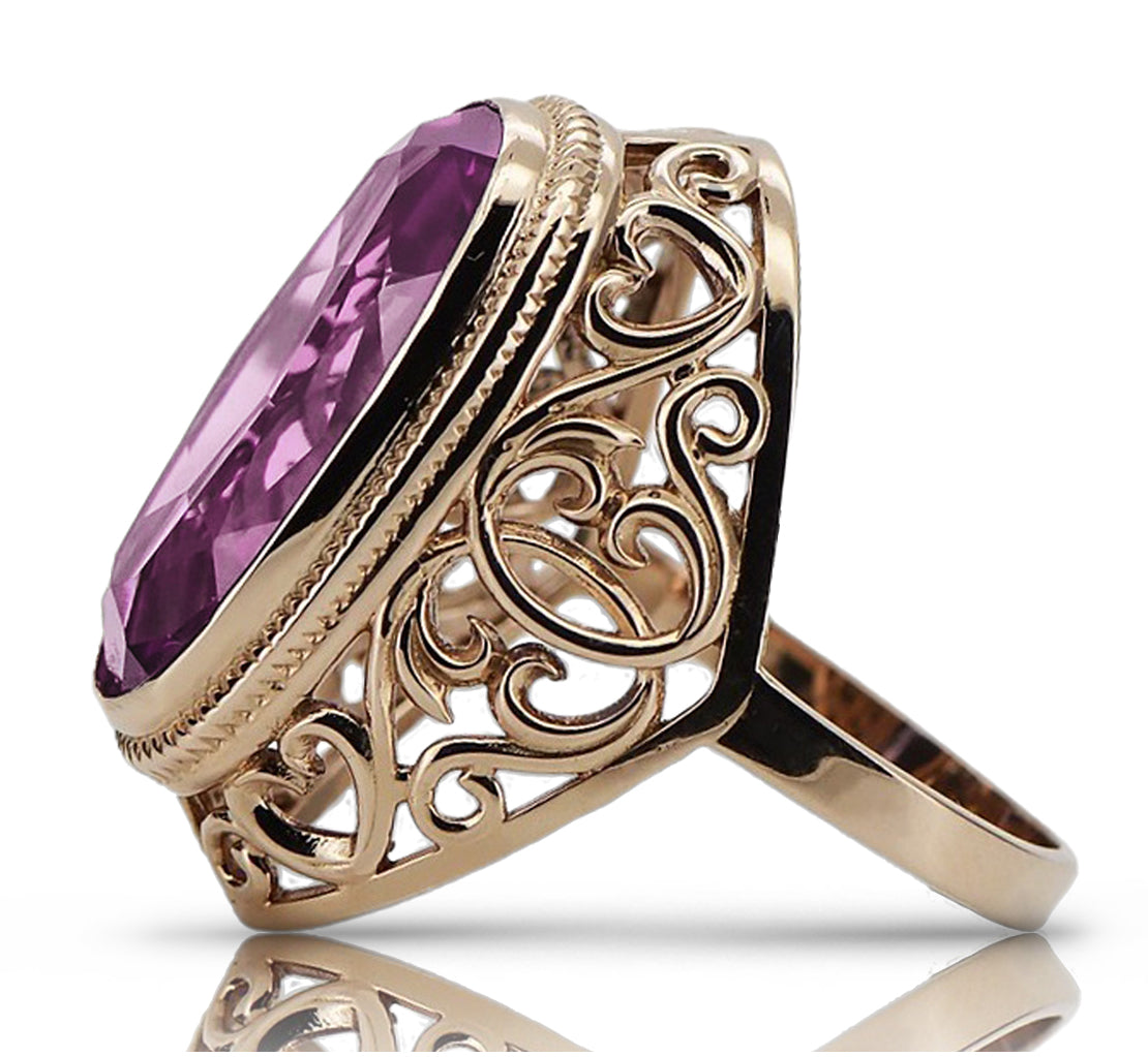 Vintage Amethyst Ring in 14K Rose Gold (vrc184r-am) — full view of the piece