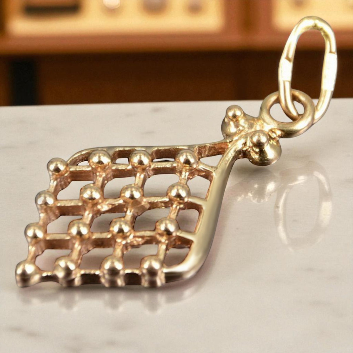 Vintage Square Pendant in 14K Rose Gold (vpn029)