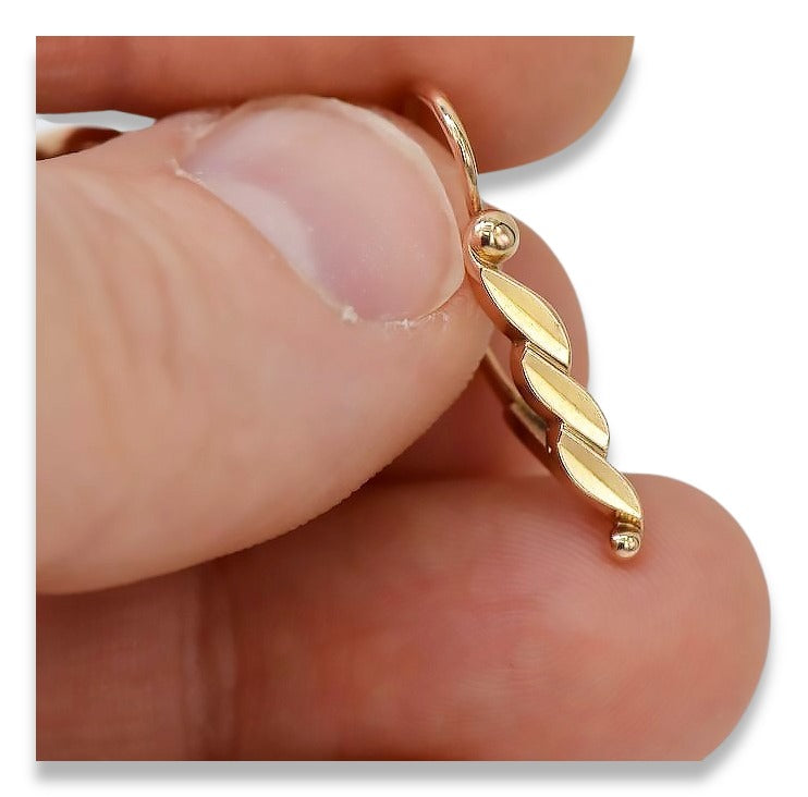 Vintage Leaf Earrings in 14K Rose Gold (ven105) — view 4