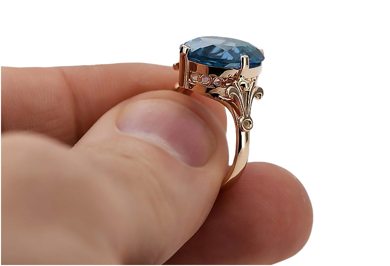 Vintage Aquamarine Craft Ring in 14K Rose Gold (vrc369r-aq) — side view showing the setting