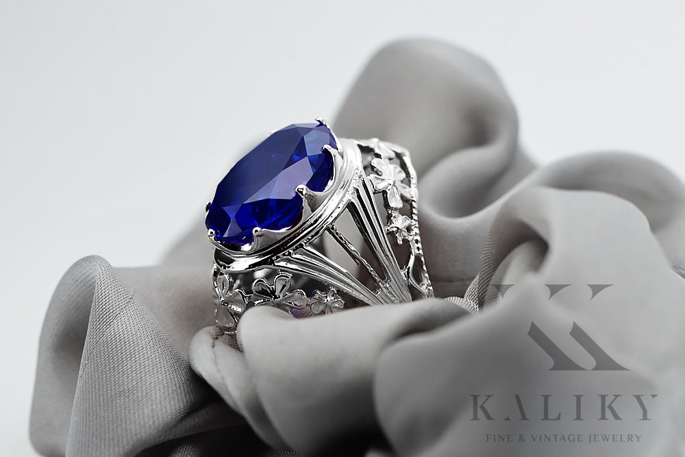 Vintage Sapphire Ring in Sterling Silver (vrc031s-sp) — full view of the piece