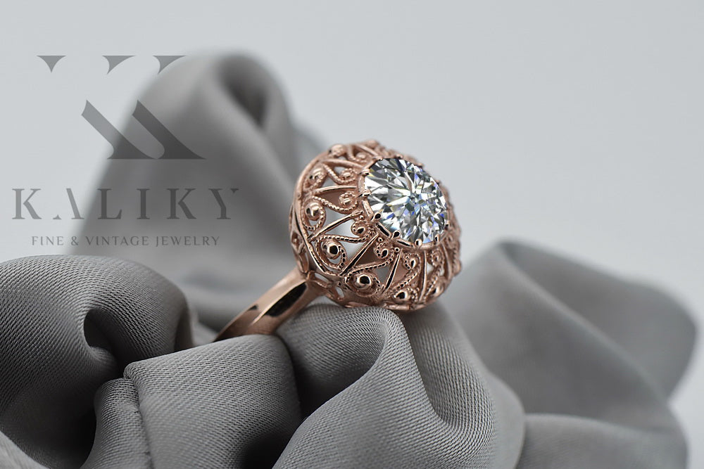 Vintage Zircon Ring in 14K Rose Gold (vrc059r-zi) — worn on the hand, showing profile