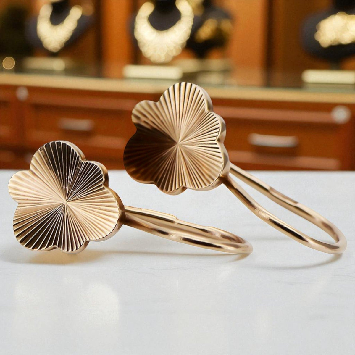 Vintage Leaf Earrings in 14K Rose Gold (ven165)
