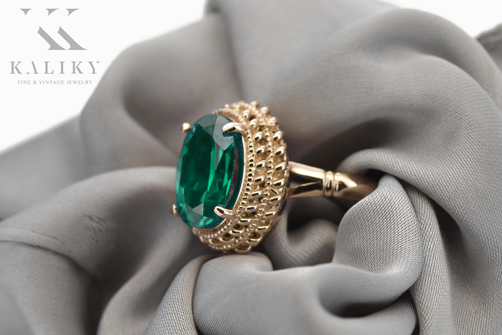 Vintage Emerald Ring in 14K Rose Gold (vrc068r-em) — full view of the piece