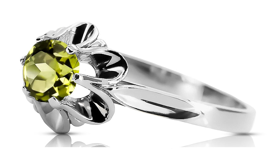 Vintage Yellow Peridot Craft Ring in Sterling Silver (vrc004s-yp) — worn on the hand, showing profile