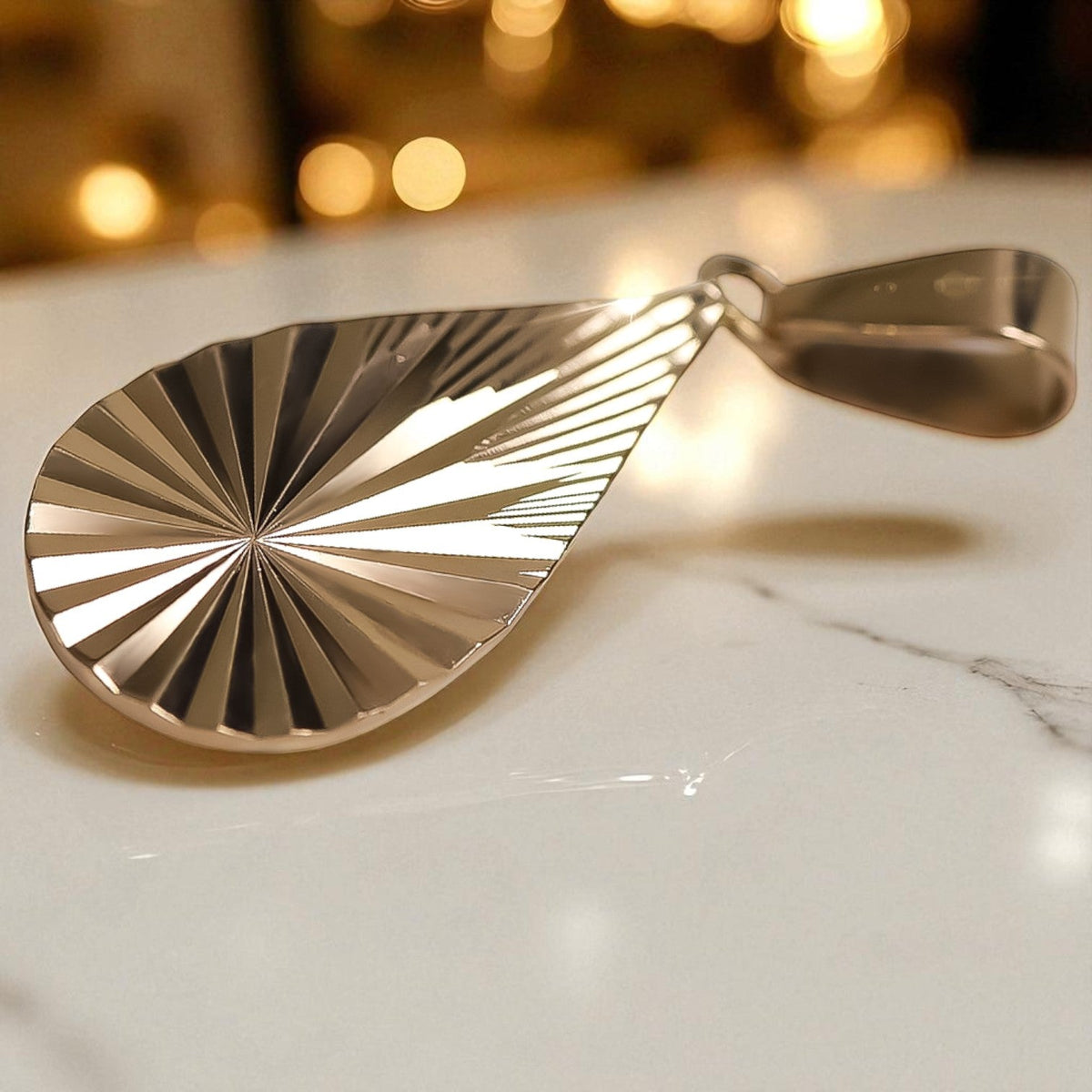 Vintage Leaf Pendant in 14K Rose Gold (vpn066)