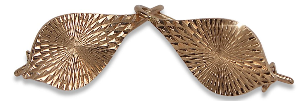 Vintage Leaf Earrings in 14K Rose Gold (ven086) — close-up of the stone and setting