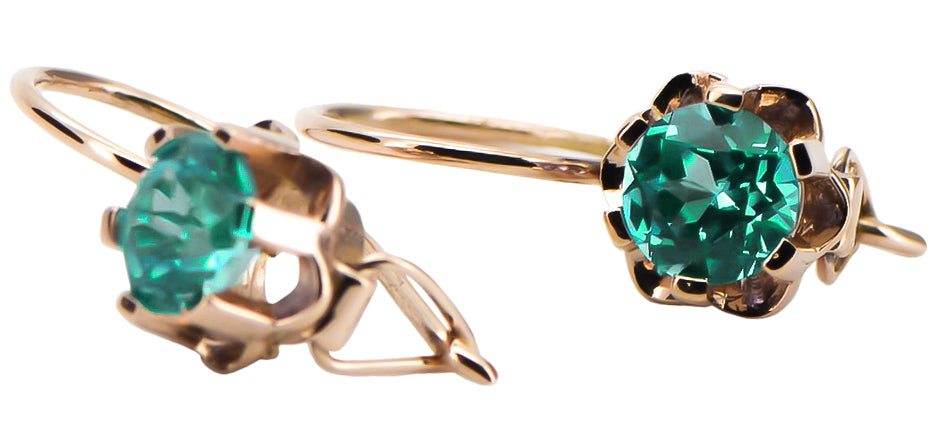 Vintage Emerald Earrings in 14K Rose Gold (vec019r-em) — worn on the hand, showing profile