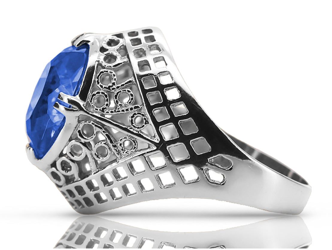 Vintage Sapphire Ring in Sterling Silver (vrc030s-sp) — close-up of the stone and setting