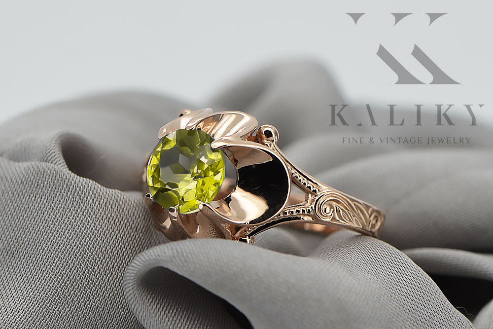 Vintage Yellow Peridot Ring in 14K Rose Gold (vrc377r-yp) — worn on the hand, showing profile