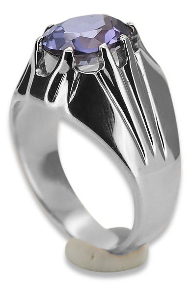Vintage Alexandrite Ring in Sterling Silver (vrc016s-ax) — worn on the hand, showing profile