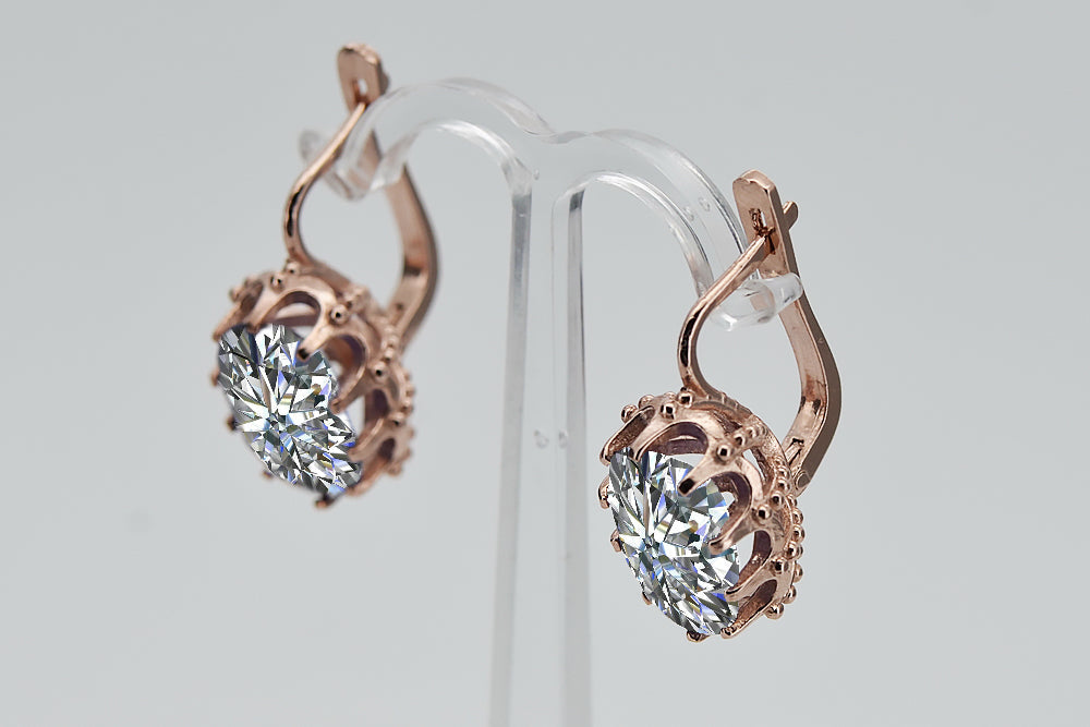 Vintage Zircon Earrings in 14K Rose Gold (vec079r-zi) — worn on the hand, showing profile