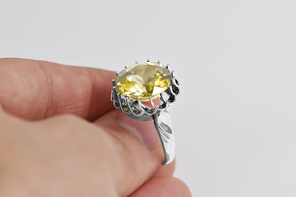 Vintage Yellow Peridot Ring in Sterling Silver (vrc035s-yp) — full view of the piece