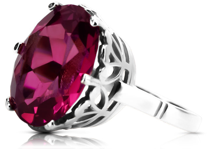 Vintage Ruby Oval Polish Ring in Sterling Silver (vrc130s-rb) — close-up of the stone and setting