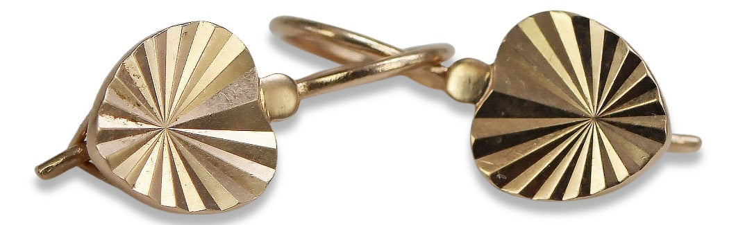 Vintage Leaf Earrings in 14K Rose Gold (ven113) — close-up of the stone and setting