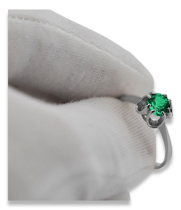 Vintage Emerald Ring in Sterling Silver (vrc348s-em) — side view showing the setting