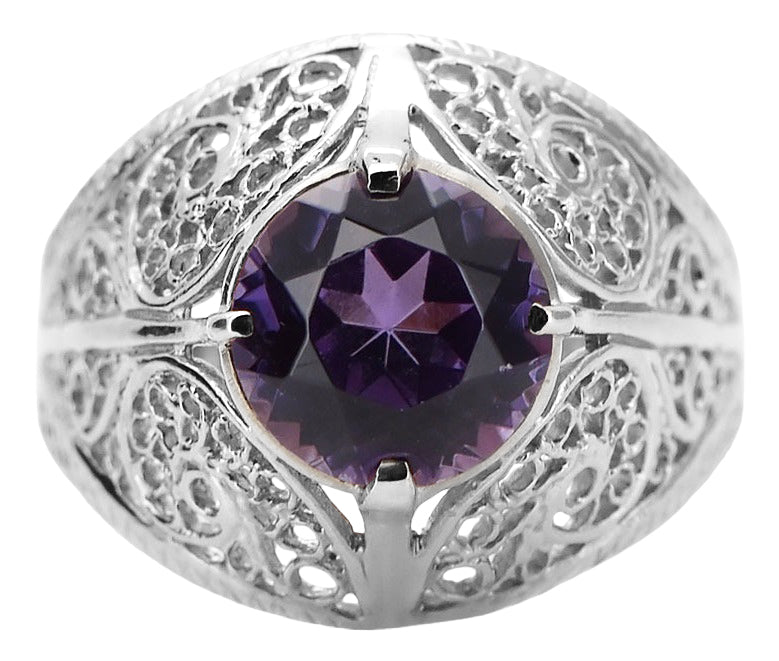 Vintage Alexandrite Ring in Sterling Silver (vrc026s-ax) — close-up of the stone and setting