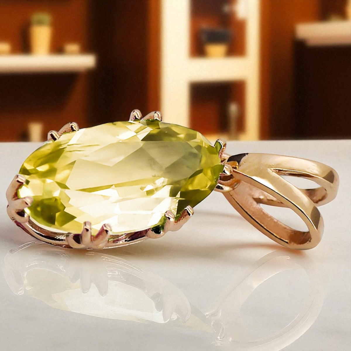 Vintage Yellow Peridot Pendant in 14K Rose Gold (vpc019r-yp)