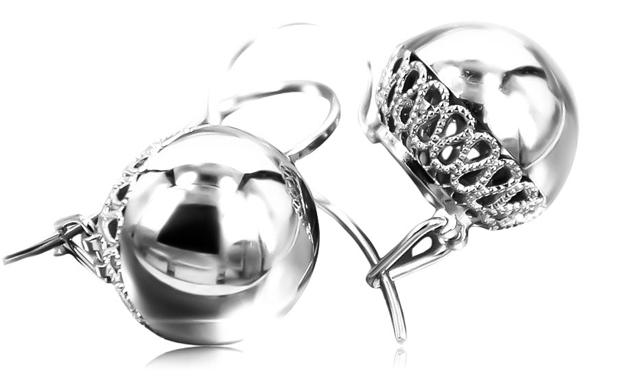 Vintage Earrings in Sterling Silver (ven122s)