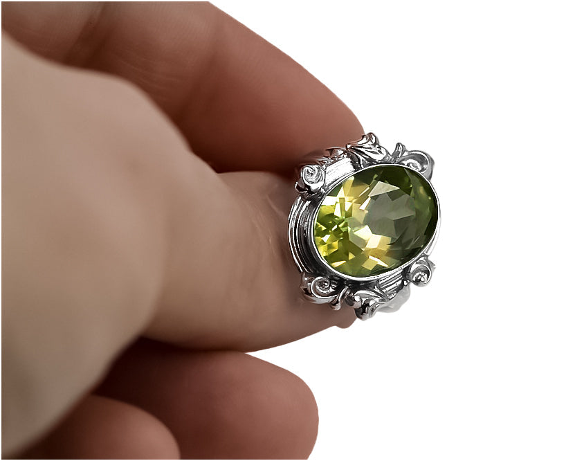 Vintage Yellow Peridot Craft Ring in Sterling Silver (vrc100s-yp) — side view showing the setting