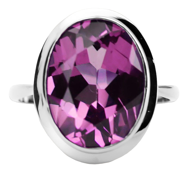 Vintage Amethyst Ring in Sterling Silver (vrc285s-am) — side view showing the setting