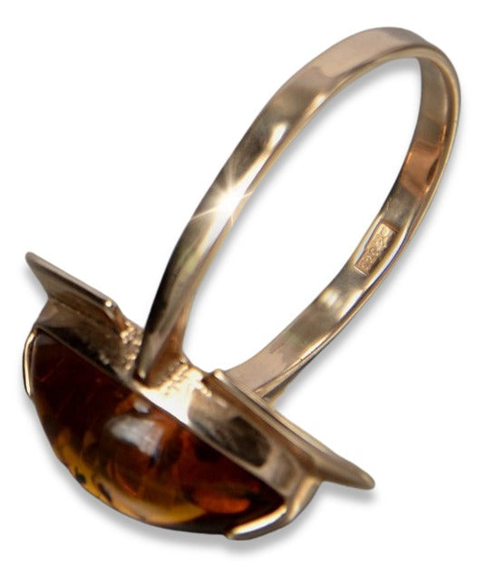 Vintage Amber Ring in 14K Rose Gold (vrab055) — close-up of the stone and setting
