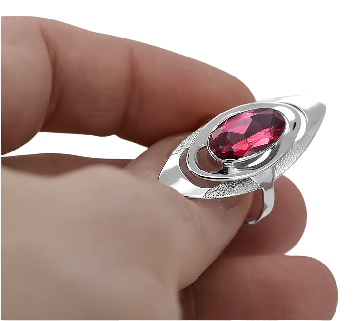 Vintage Ruby Ring in Sterling Silver (vrc189s-rb) — side view showing the setting