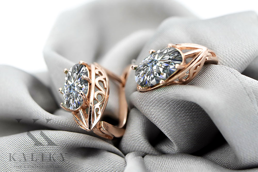 Vintage Zircon Earrings in 14K Rose Gold (vec141r-zi) — detail of the metal texture