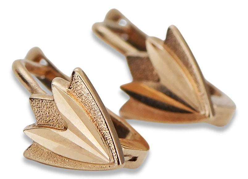 Vintage Leaf Earrings in 14K Rose Gold (ven170) — close-up of the hallmark on the inner band