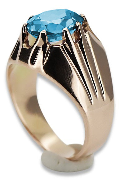 Vintage Aquamarine Ring in 14K Rose Gold (vrc016r-aq) — worn on the hand, showing profile