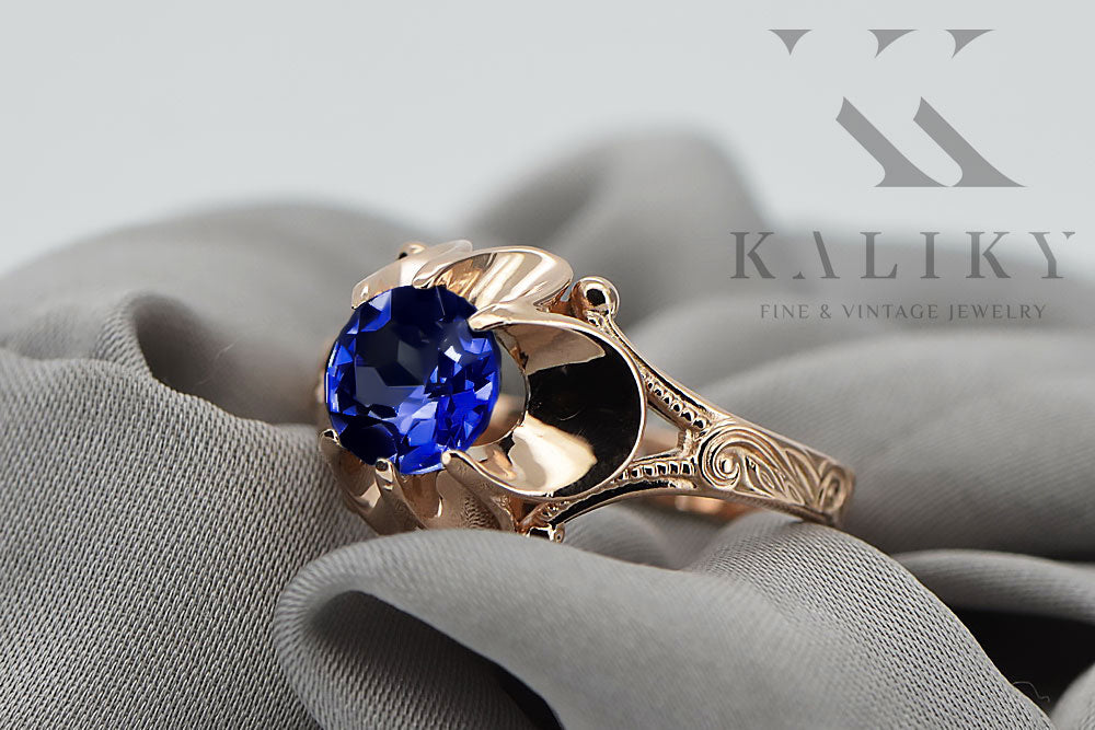 Vintage Sapphire Craft Ring in 14K Rose Gold (vrc377r-sp) — worn on the hand, showing profile