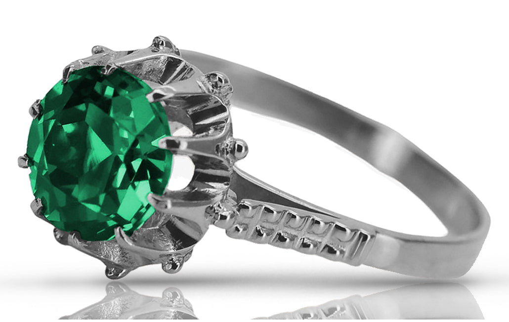 Vintage Emerald Ring in Sterling Silver (vrc045s-em)