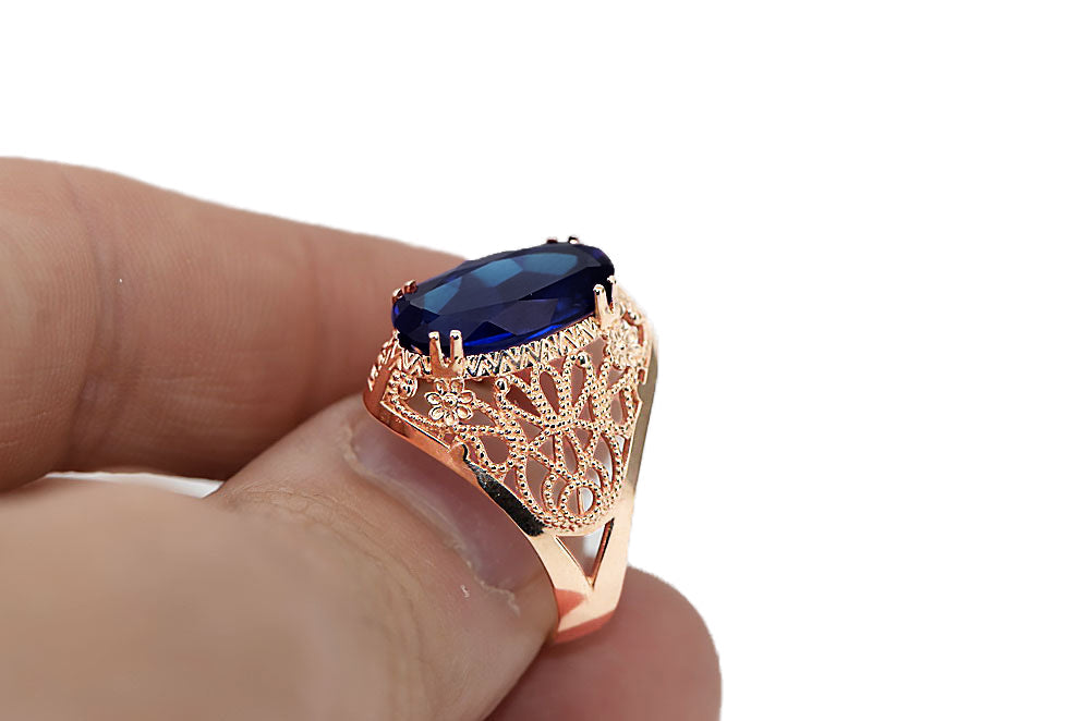 Vintage Sapphire Ring in 14K Rose Gold (vrc074r-sp) — worn on the hand, showing profile