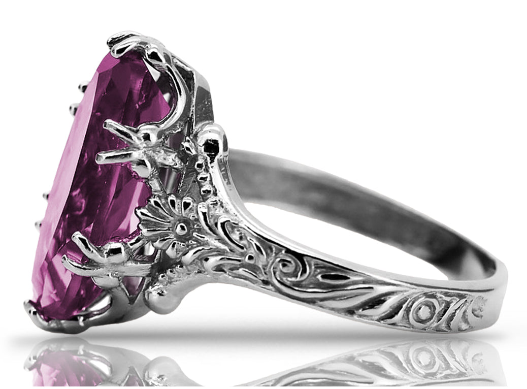 Vintage Amethyst Ring in Sterling Silver (vrc084s-am) — full view of the piece
