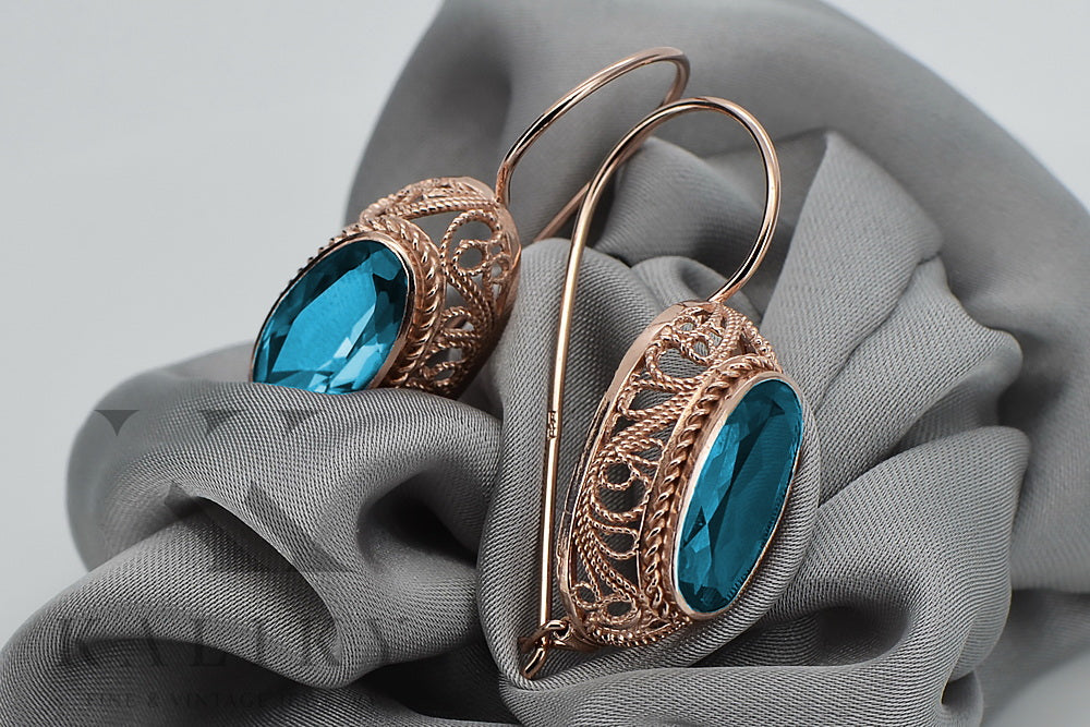 Vintage Aquamarine Earrings in 14K Rose Gold (vec023r-aq) — side view showing the setting