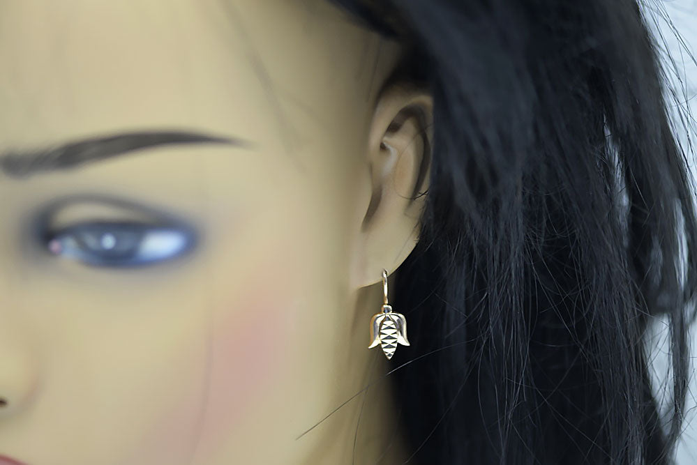 Vintage Flower Earrings in 14K Rose Gold (ven126) — view 5