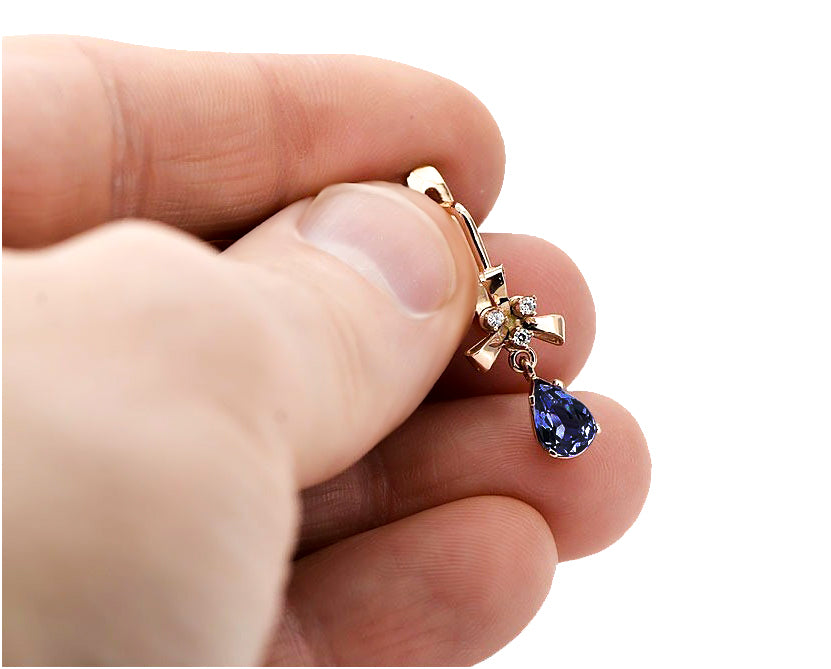 Vintage Sapphire Earrings in 14K Rose Gold (vec045r-sp) — side view showing the setting
