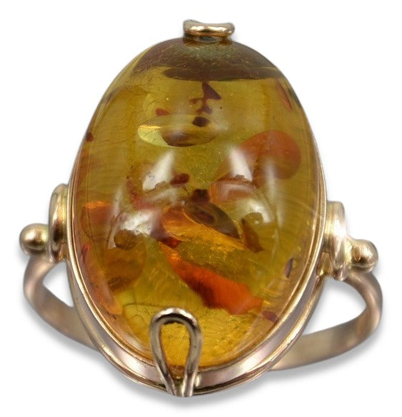 Vintage Amber Ring in 14K Rose Gold (vrab017) — close-up of the stone and setting