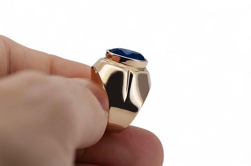 Vintage Sapphire Ring in 14K Rose Gold (vrc296r-sp) — worn on the hand, showing profile
