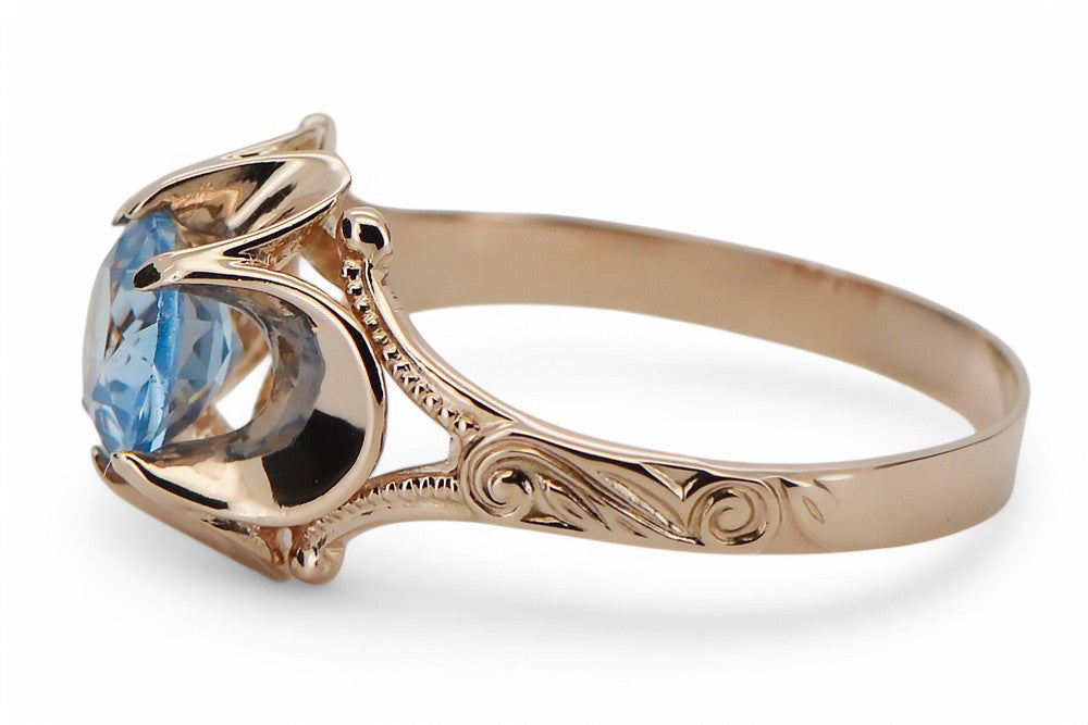 Vintage Aquamarine Ring in 14K Rose Gold (vrc377r-aq) — close-up of the stone and setting